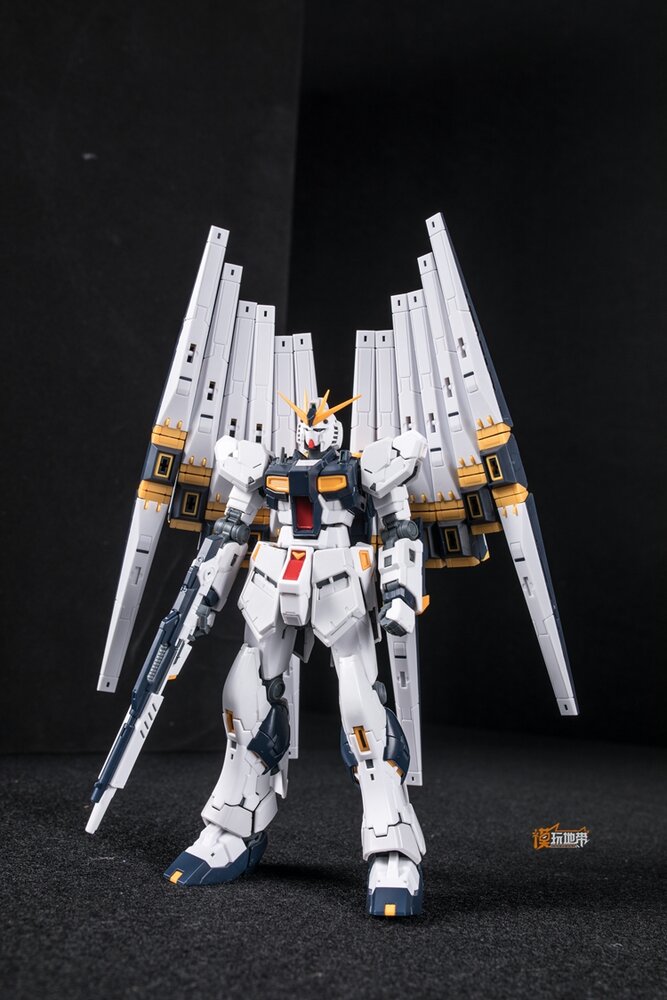 RG RX-93 NU Expansion Parts voor Double Fin Funnel Unit