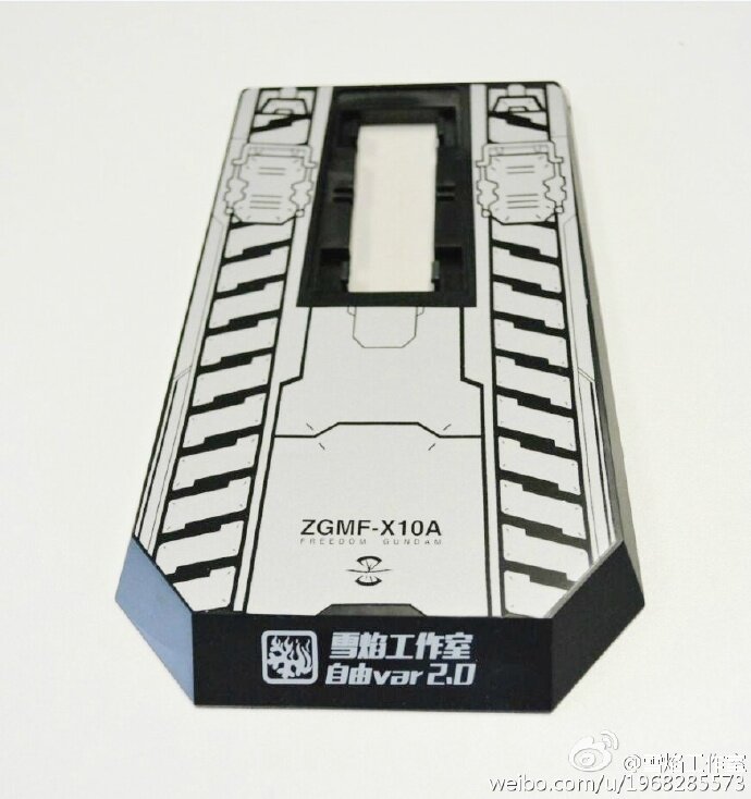 Flaming-Snow MG-02 Freedom 2.0 ZGMF-10A + Base Decals Fluorescerend