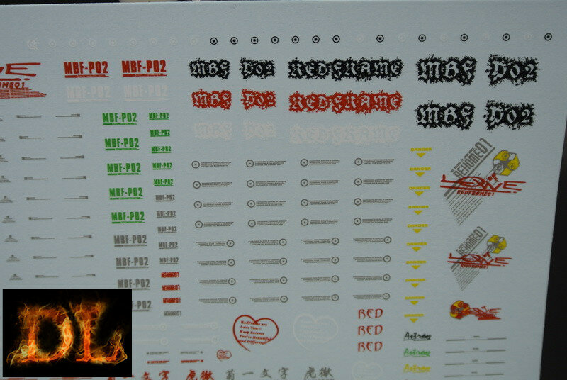 DL-Decal P02 voor PG Astray Red MBF-P02 2 Vellen