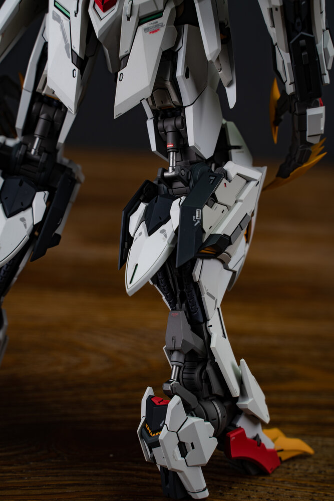 LabZero MG Barbatos Lupos Rex ver.2.0 Deluxe ver + bonus Weapons