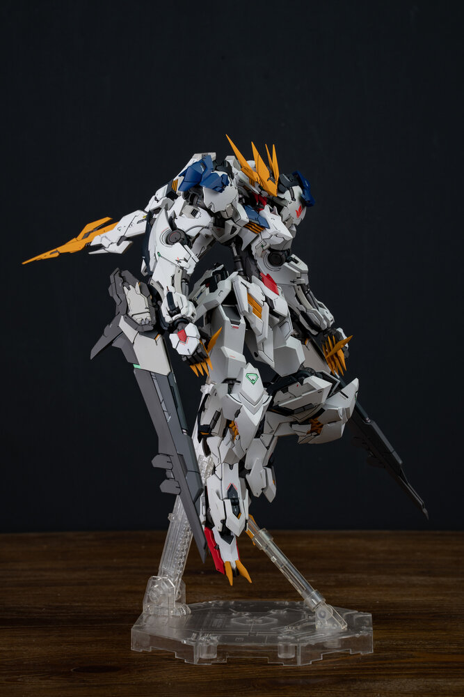 LabZero MG Barbatos Lupos Rex ver.2.0 Deluxe ver + bonus Weapons