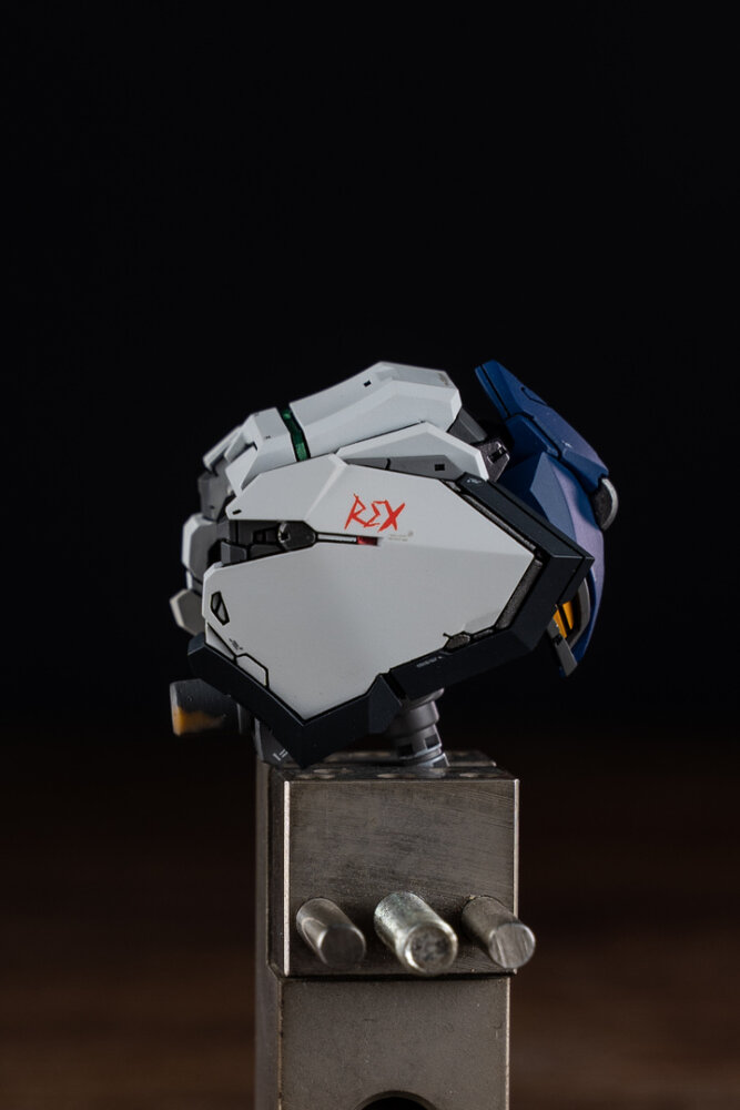 LabZero MG Barbatos Lupos Rex ver.2.0 Deluxe ver + bonus Weapons