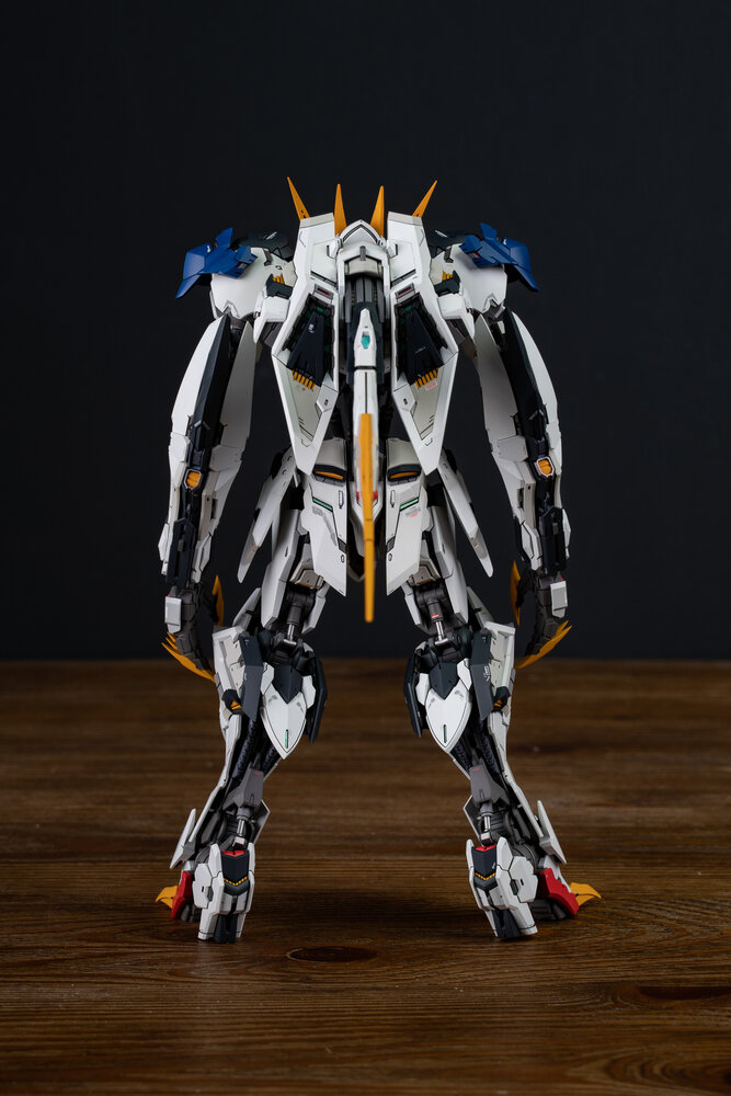 LabZero MG Barbatos Lupos Rex ver.2.0 Deluxe ver + bonus Weapons