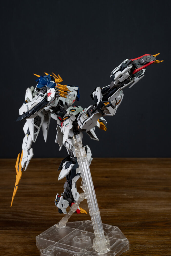 LabZero MG Barbatos Lupos Rex ver.2.0 Deluxe ver + bonus Weapons
