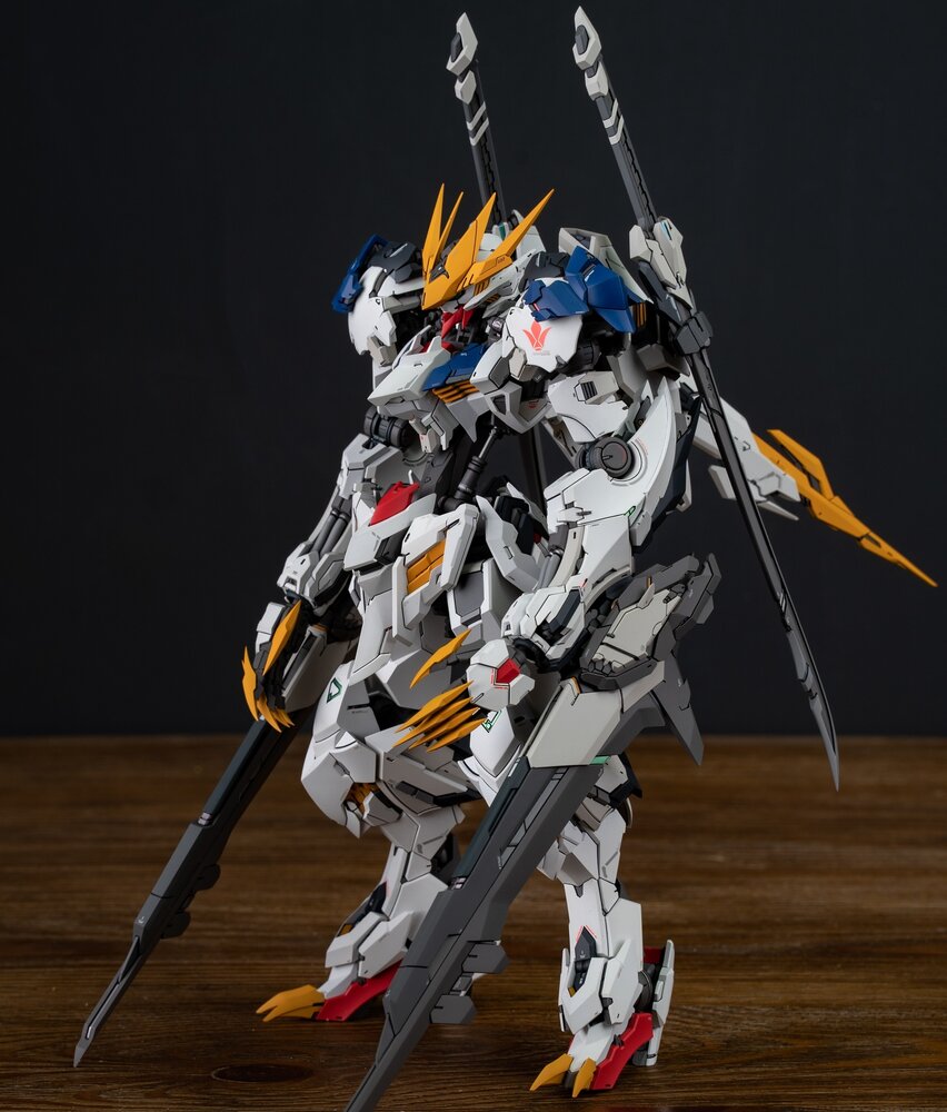 LabZero MG Barbatos Lupos Rex ver.2.0 Deluxe ver + bonus Weapons