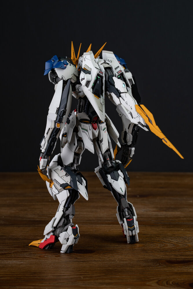 LabZero MG Barbatos Lupos Rex ver.2.0 Deluxe ver + bonus Weapons