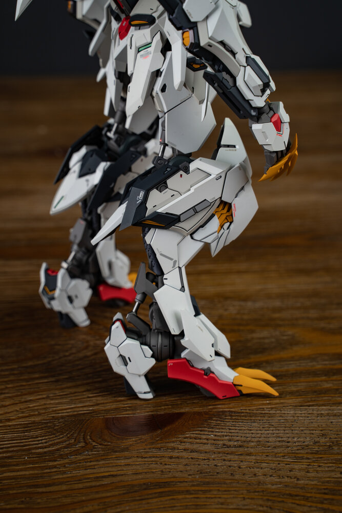 LabZero MG Barbatos Lupos Rex ver.2.0 Deluxe ver + bonus Weapons