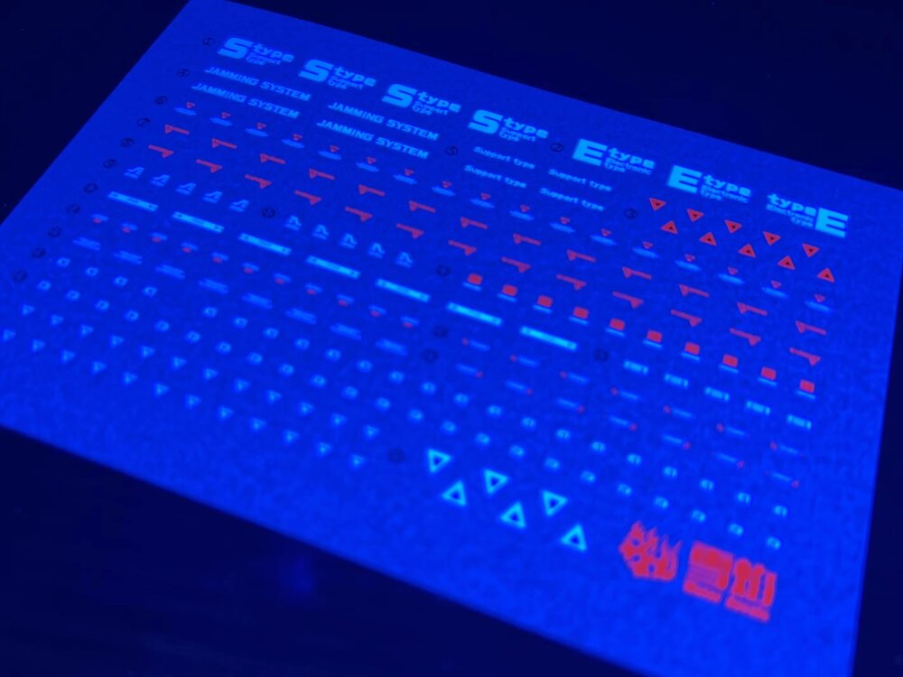 Flaming-Snow MG-95 Gundam F90 Mission Pack E/S-Type Fluorescent Decals