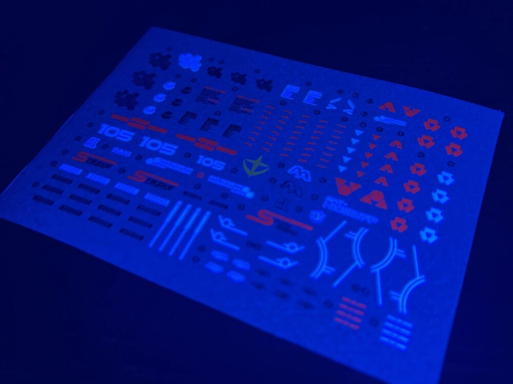 Flaming-Snow MG-100 GAT-X105B Build Strike Gundam Fluorescent Decals