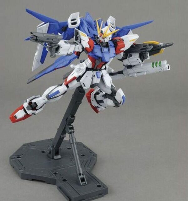 1/100 MG GAT-X105B/FP Build Strike Gundam Full Package