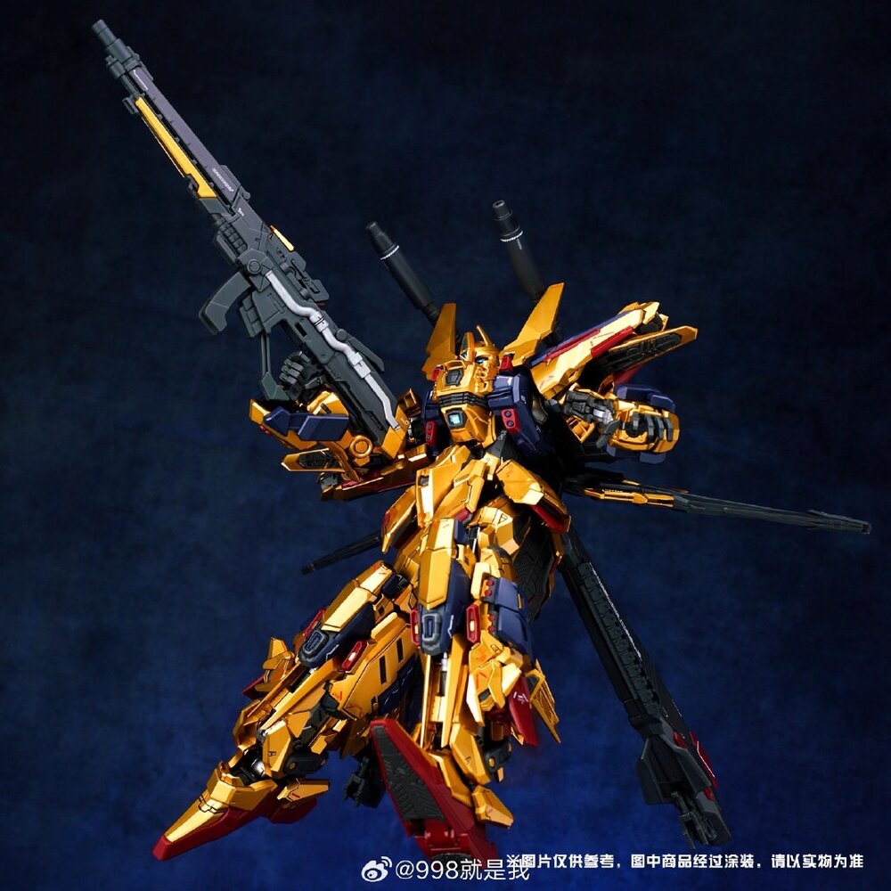 Shenma Model 1/100 Golden Warrior Full Armor (FA Hyaku Shiki)