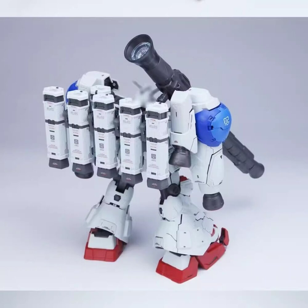 Solomon 1/100 RX-78GP02A Gundam Physalis + MLRS Backpack and Clear Armor Parts