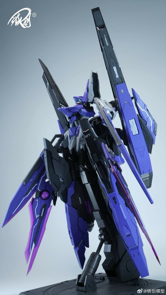 PRE-ORDER Iron Toys 1/100 TC-004 Star Abyss