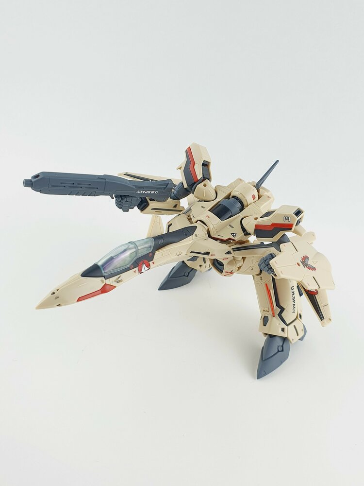 Delpi-Decal HG Macross Plus YF-19 Normaal