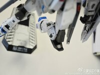 Flaming-Snow MG-02 Freedom 2.0 ZGMF-10A + Base Decals Fluorescerend