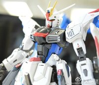 Flaming-Snow MG-02 Freedom 2.0 ZGMF-10A + Base Decals Fluorescerend
