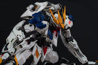 LabZero MG Barbatos Lupos Rex ver.2.0 Deluxe ver + bonus Weapons