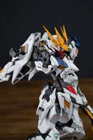 LabZero MG Barbatos Lupos Rex ver.2.0 Deluxe ver + bonus Weapons