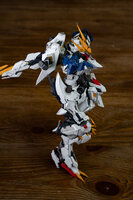 LabZero MG Barbatos Lupos Rex ver.2.0 Deluxe ver + bonus Weapons