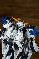 LabZero MG Barbatos Lupos Rex ver.2.0 Deluxe ver + bonus Weapons