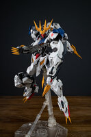 LabZero MG Barbatos Lupos Rex ver.2.0 Deluxe ver + bonus Weapons