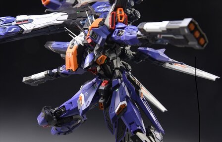 INERA+ Ruling Type 01 FA Battlemachine with Complete Metal Frame