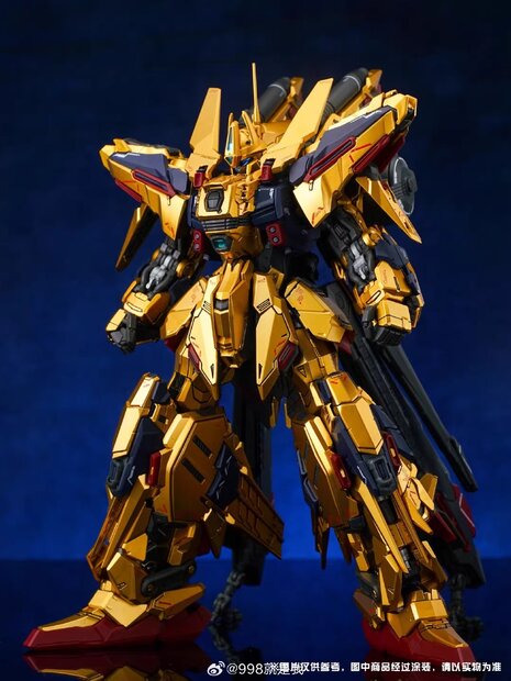 Shenma Model 1/100 Golden Warrior Full Armor (FA Hyaku Shiki)